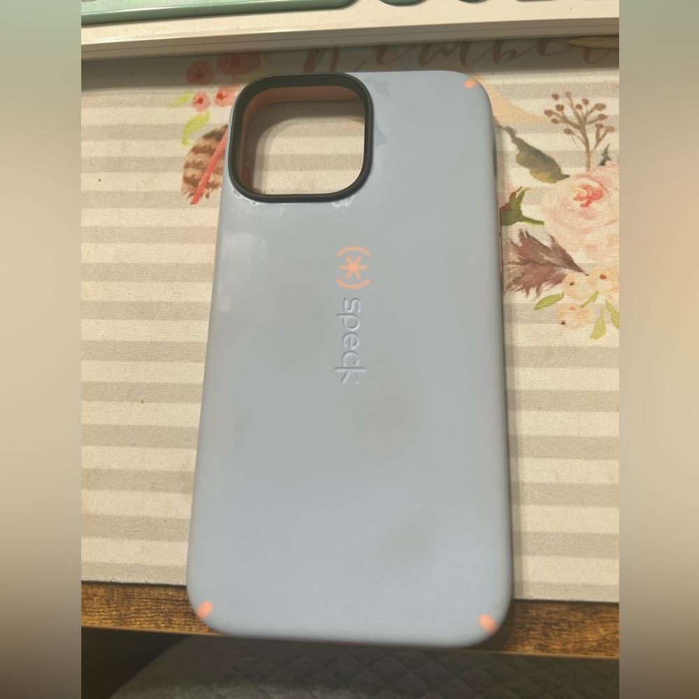 Speck candy shell iPhone 12/13 pro max case
